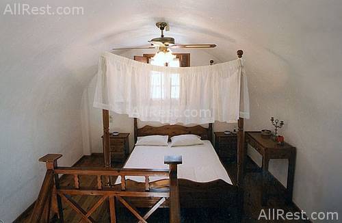 Anna Traditional Apartments 5